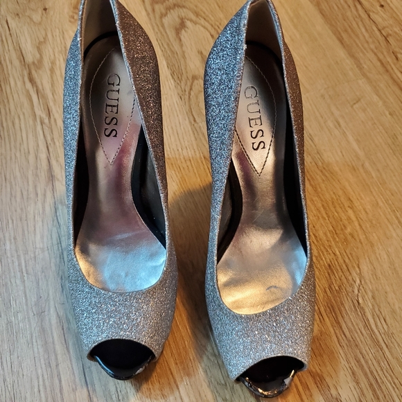 Guess EUC silver glitter platform heels 6 - Picture 2 of 10